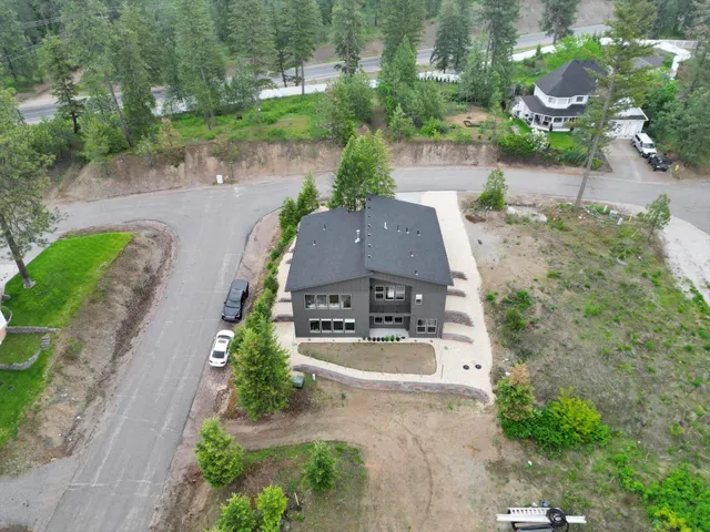 $849,500 | 39980 Lake Summit Drive, Loon Lake, WA 99148