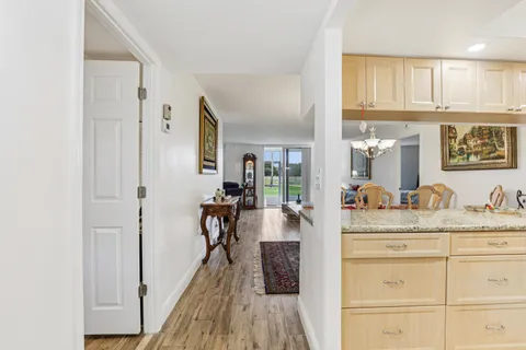 $350,999 | 250 Northwest 67th Street, Unit 119, Boca Raton, FL 33487