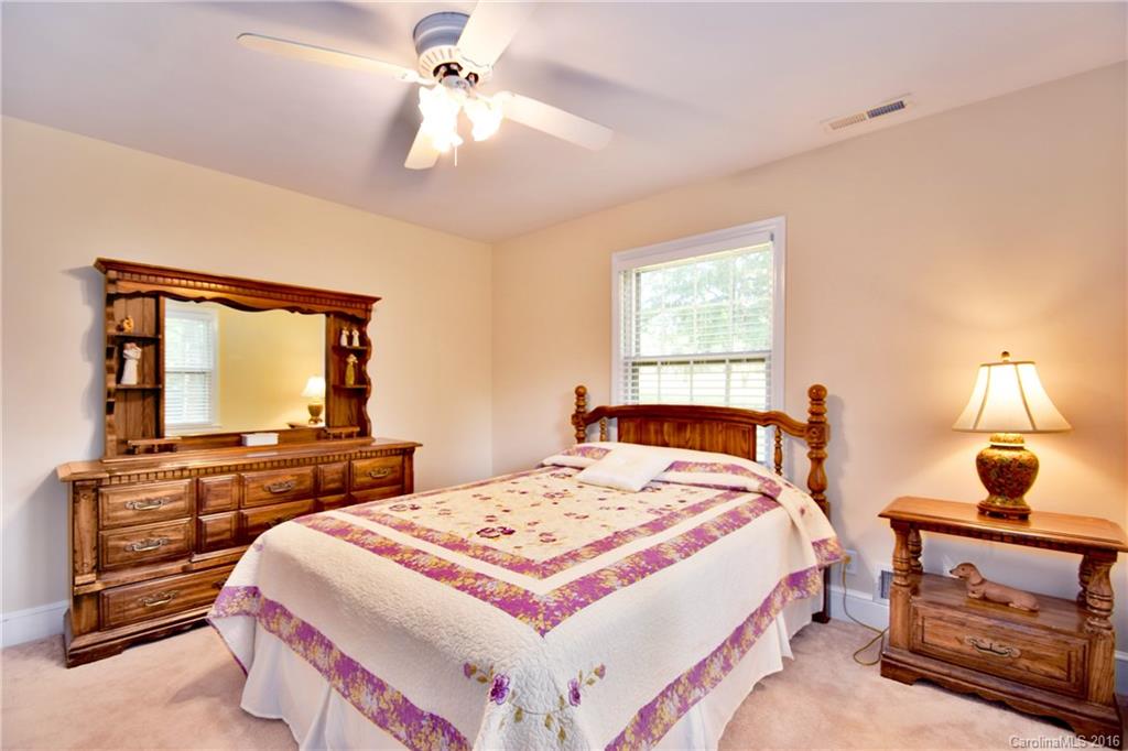 7901 Irwin Road Charlotte, NC 28215 - Photo 15 of 23 Gallery Image 15