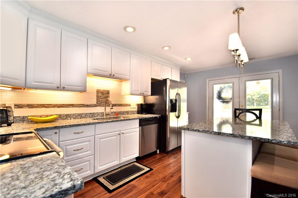 7901 Irwin Road Charlotte, NC 28215 - Photo 8 of 23 Gallery Image 8