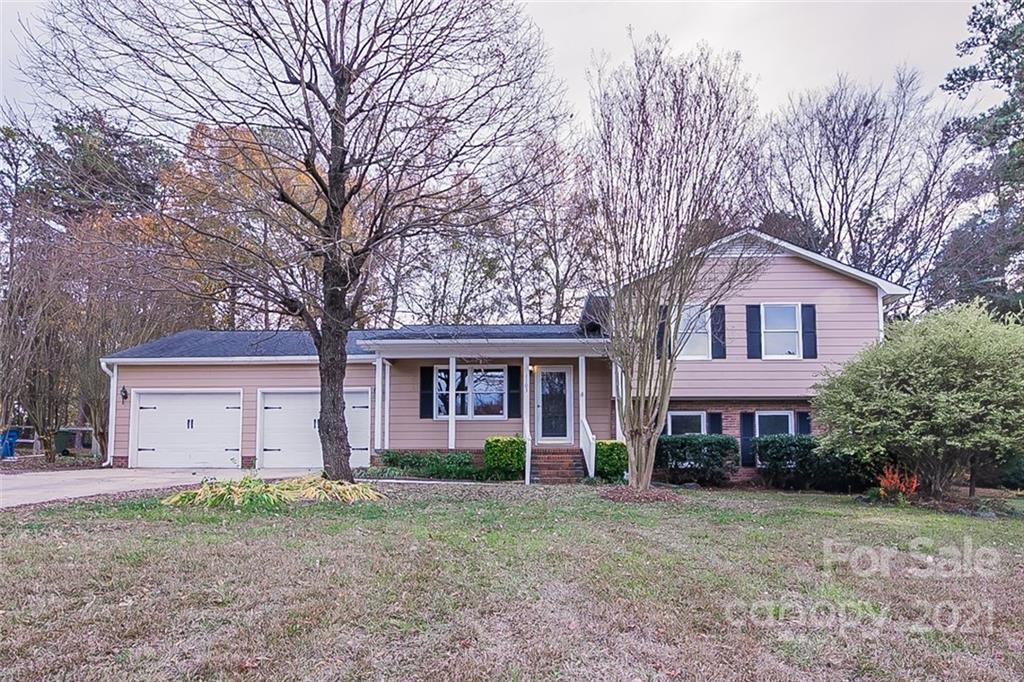 1103 Hensley Road Fort Mill, SC 29715 - Photo 1 of 18 Gallery Image 1