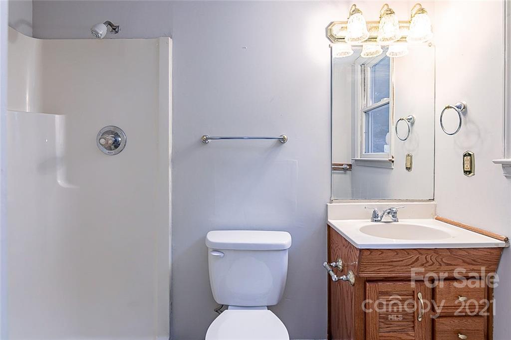 1103 Hensley Road Fort Mill, SC 29715 - Photo 14 of 18 Gallery Image 14