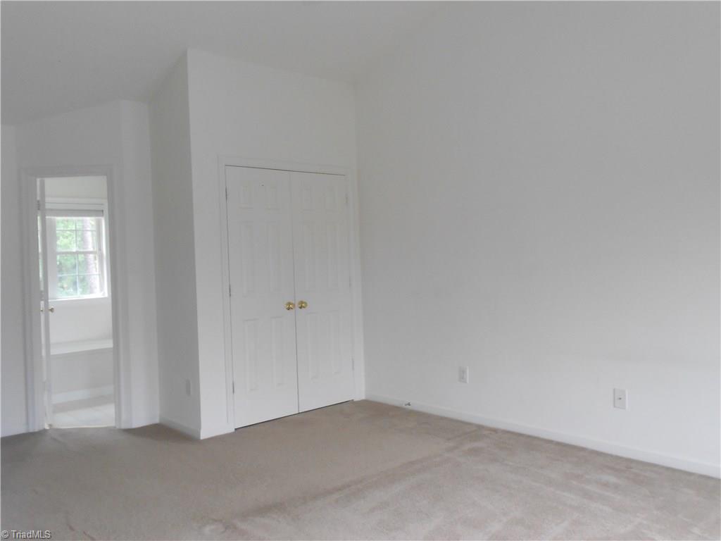 3632 Shadow Ridge Drive High Point, NC 27265 - Photo 6 of 15 Gallery Image 6