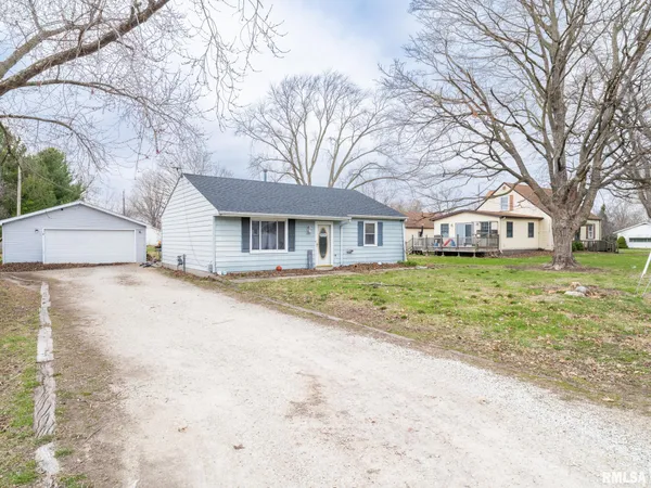 $95,900 | 209 North Kellogg Street, Yates City, IL 61572