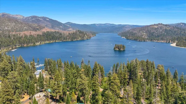 $779,000 | 58370 West Dowvillle, Unit 22, Mono Hot Springs, CA 93642