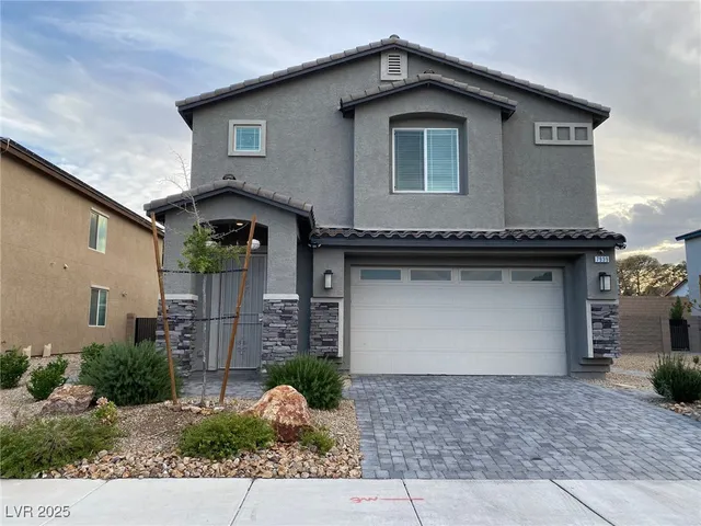 $2,900 | 7939 Bechstein Way, Las Vegas, NV 89145