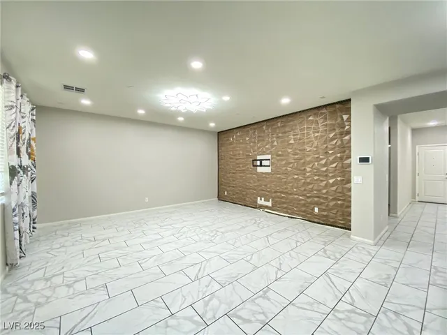 $2,900 | 7939 Bechstein Way, Las Vegas, NV 89145