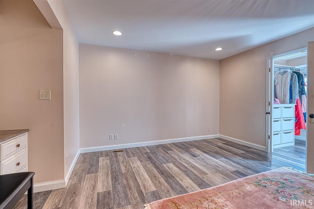 2923 West Mill Road Evansville, IN 47720 - Photo 15 of 22