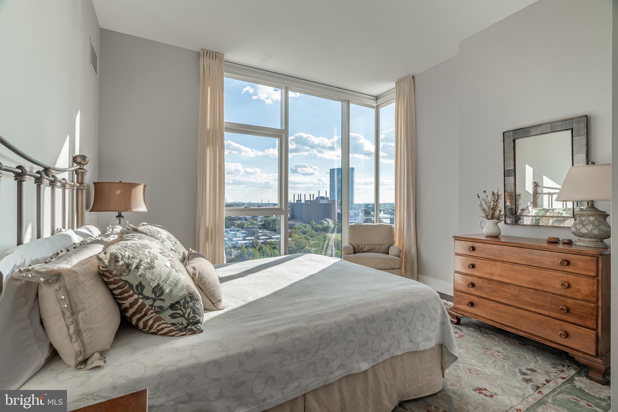 210 South 25th Street, Unit 1102 Philadelphia, PA 19103 - Photo 28 of 46 Bedroom 3