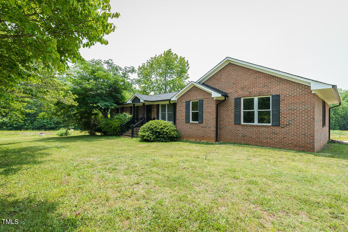 3405 Old Hillsborough Road Mebane, NC 27302 - Photo 25 of 43 untitled-31