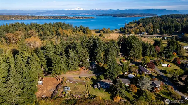 $499,000 | 2061 Hilltop Road, Lummi Island, WA 98262