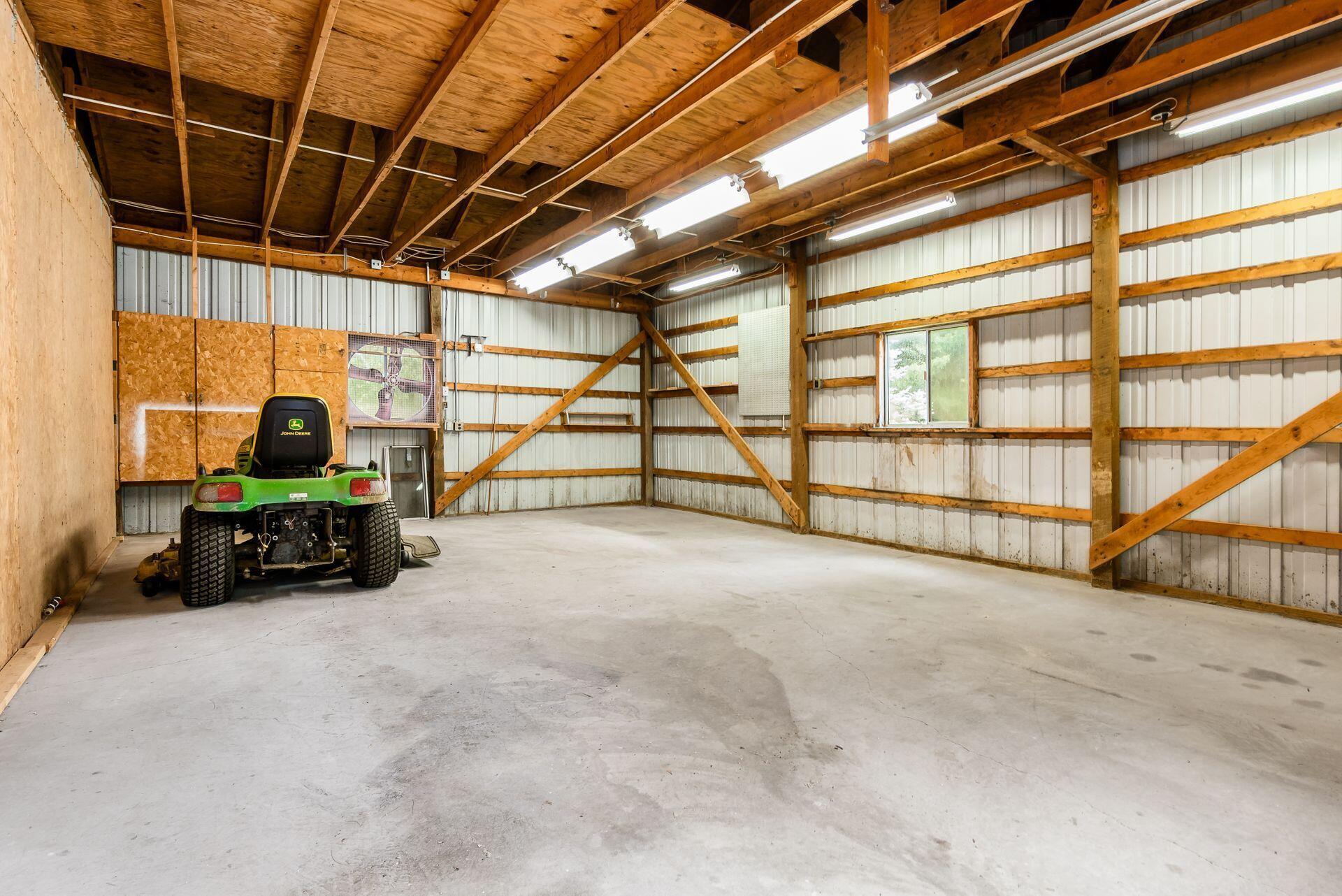 8531 Patterson Road Hilliard, OH 43026 - Photo 46 of 55 030_7465_i 8531 Patterson 147