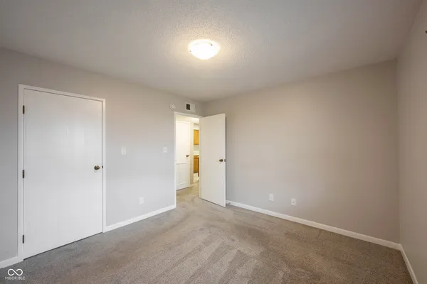 $775 | 216 Progress Road, Unit 53, Shelbyville, IN 46176