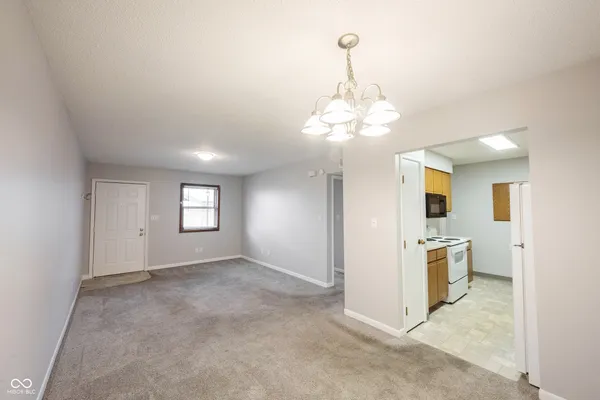 $775 | 216 Progress Road, Unit 53, Shelbyville, IN 46176