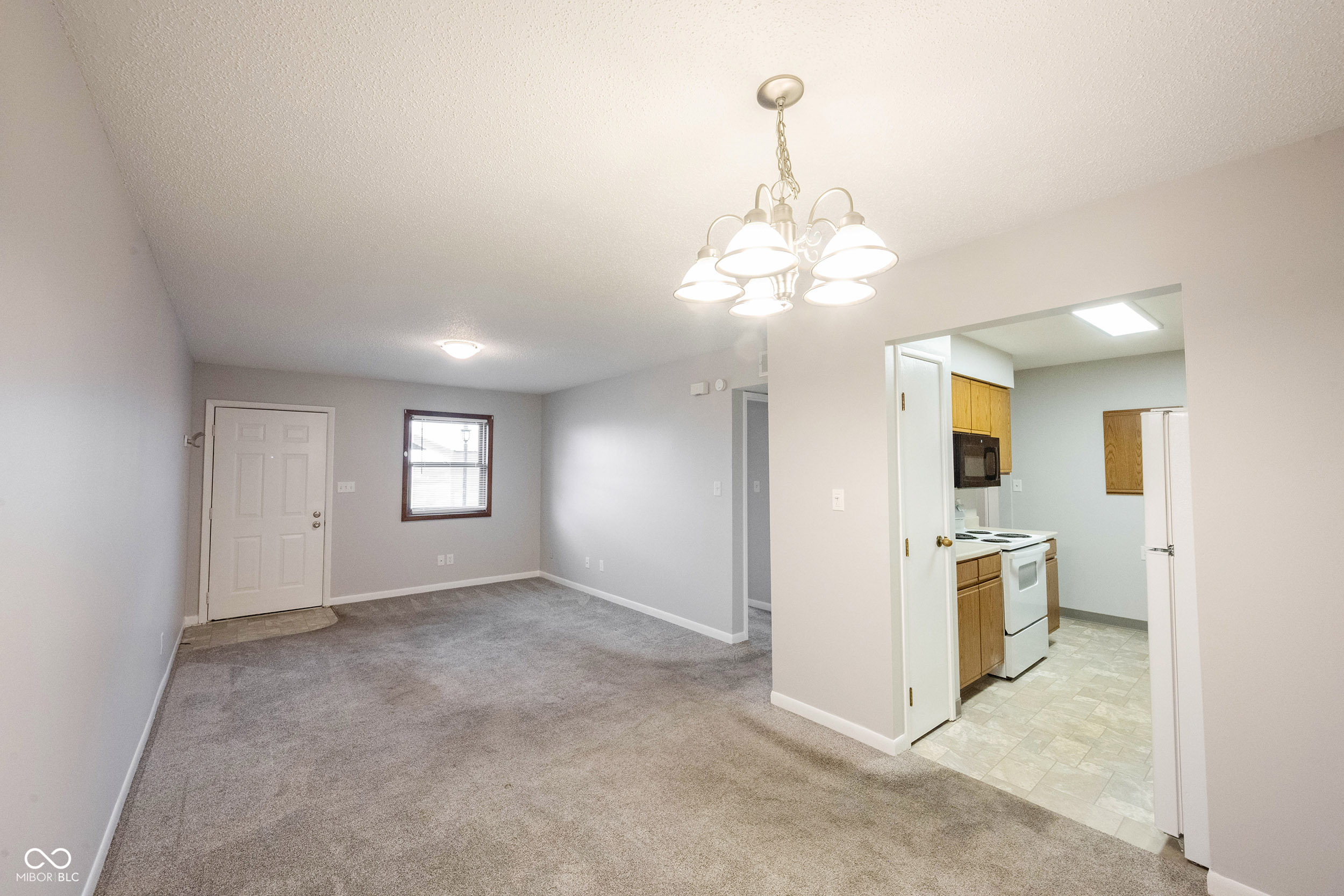 216 Progress Road, Unit 53 Shelbyville, IN 46176 - Photo 2 of 27