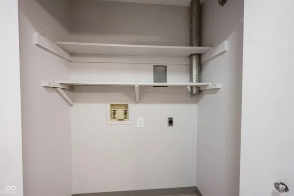 $775 | 216 Progress Road, Unit 53, Shelbyville, IN 46176