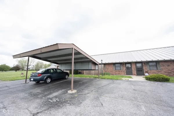 $775 | 216 Progress Road, Unit 53, Shelbyville, IN 46176