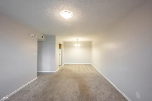 $775 | 216 Progress Road, Unit 53, Shelbyville, IN 46176