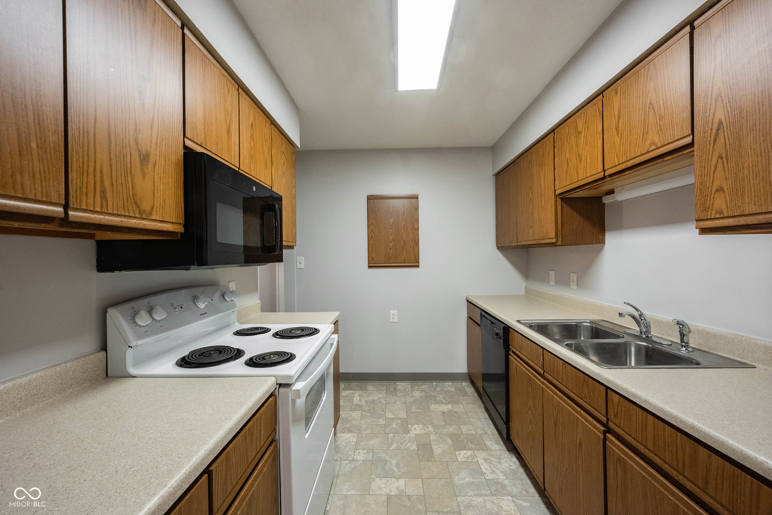 216 Progress Road, Unit 53 Shelbyville, IN 46176 - Photo 3 of 27