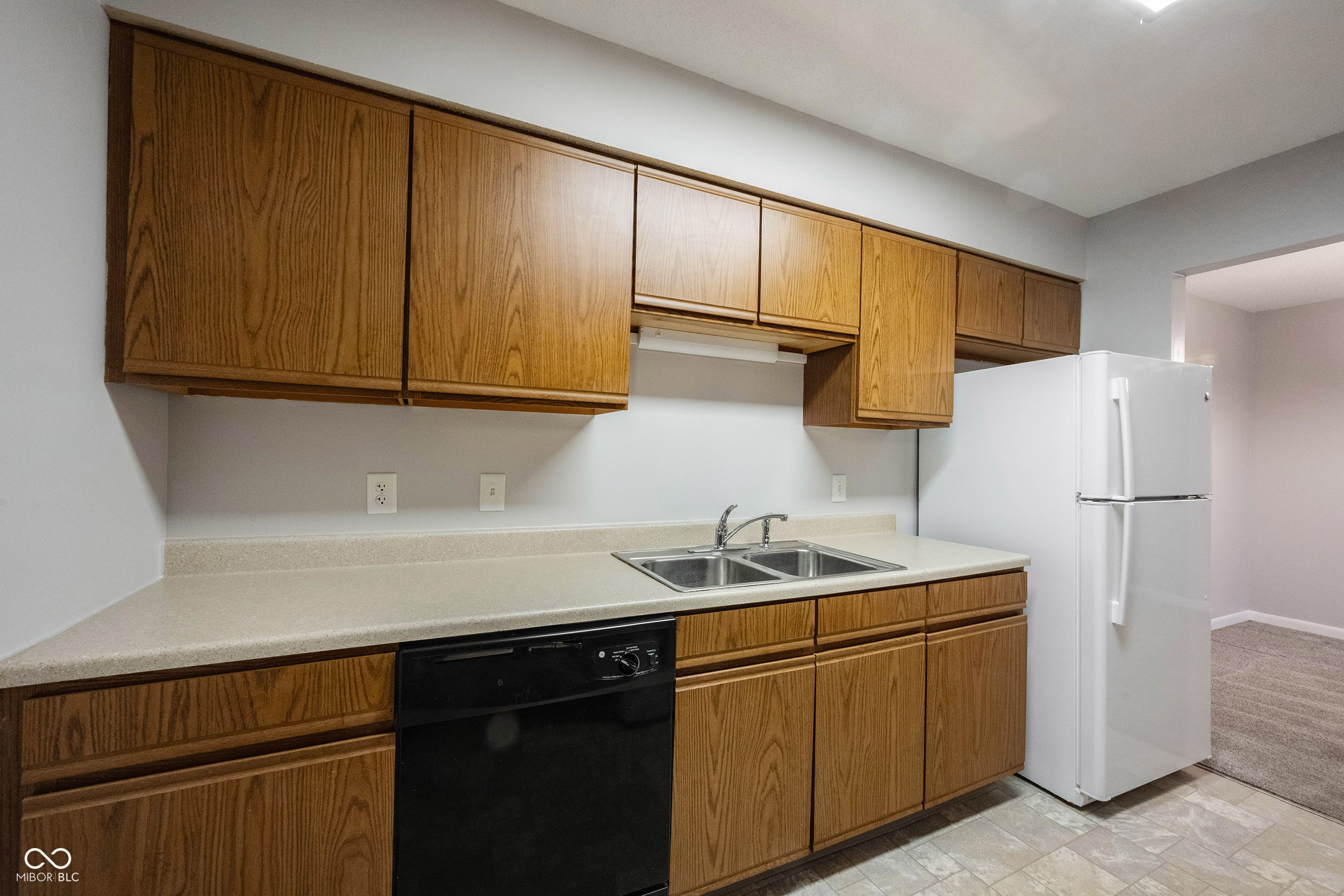 216 Progress Road, Unit 53 Shelbyville, IN 46176 - Photo 7 of 27