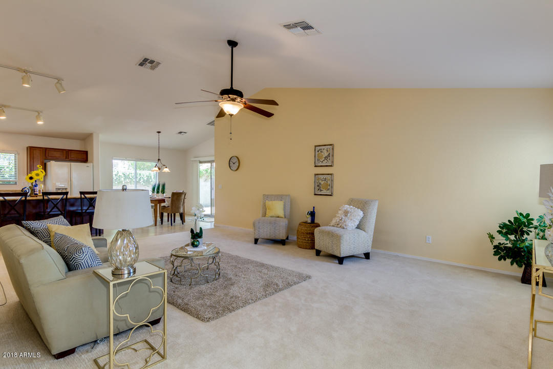 17850 West Boca Raton Road Surprise, AZ 85388 - Photo 4 of 31 07-Boca Raton