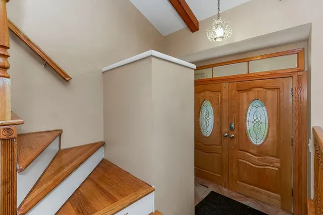 $425,000 | 715 Northwest South Shore Drive, Lake Waukomis, MO 64151