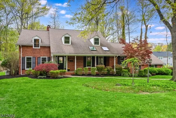 $1,175,000 | 71 Tree Top Drive, Springfield, NJ 07081