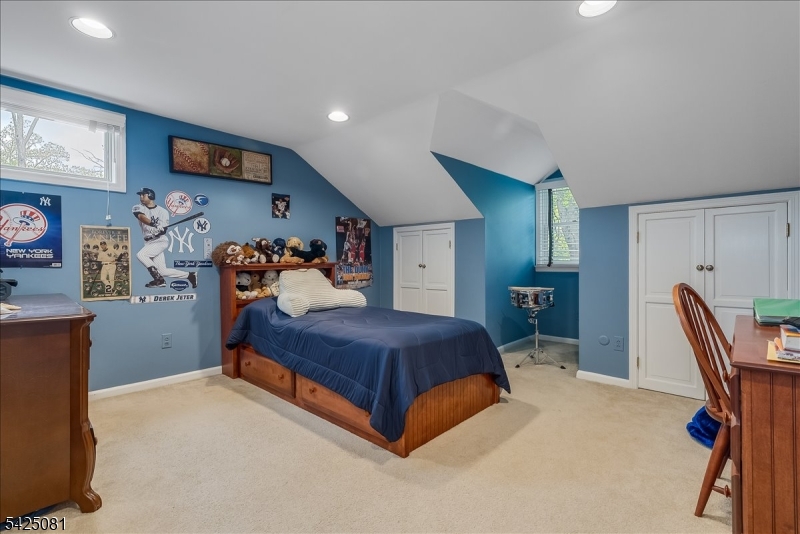 71 Tree Top Drive Springfield, NJ 07081 - Photo 17 of 25