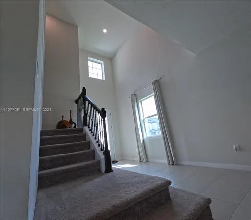 $2,450 | 2647 East Lake Pointe Drive, Kissimmee, FL 34744