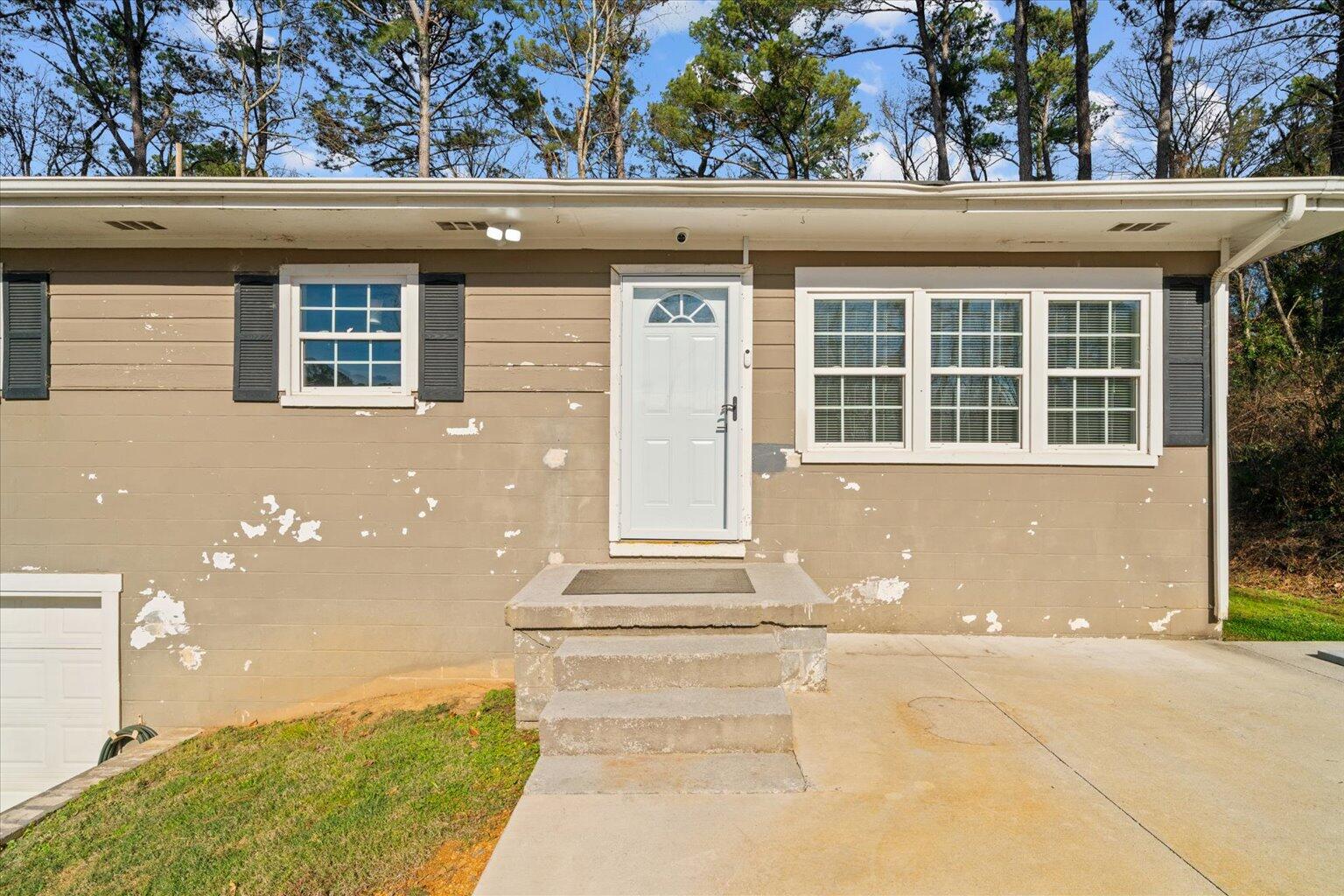 171 Keith Street Dalton, GA 30721 - Photo 4 of 47 04-DSC08930