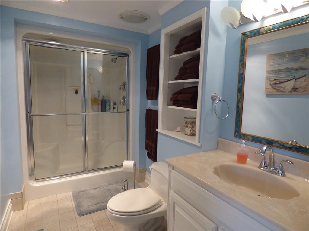 344 Rockfield Road Pittsburgh, PA 15243 - Photo 8 of 24