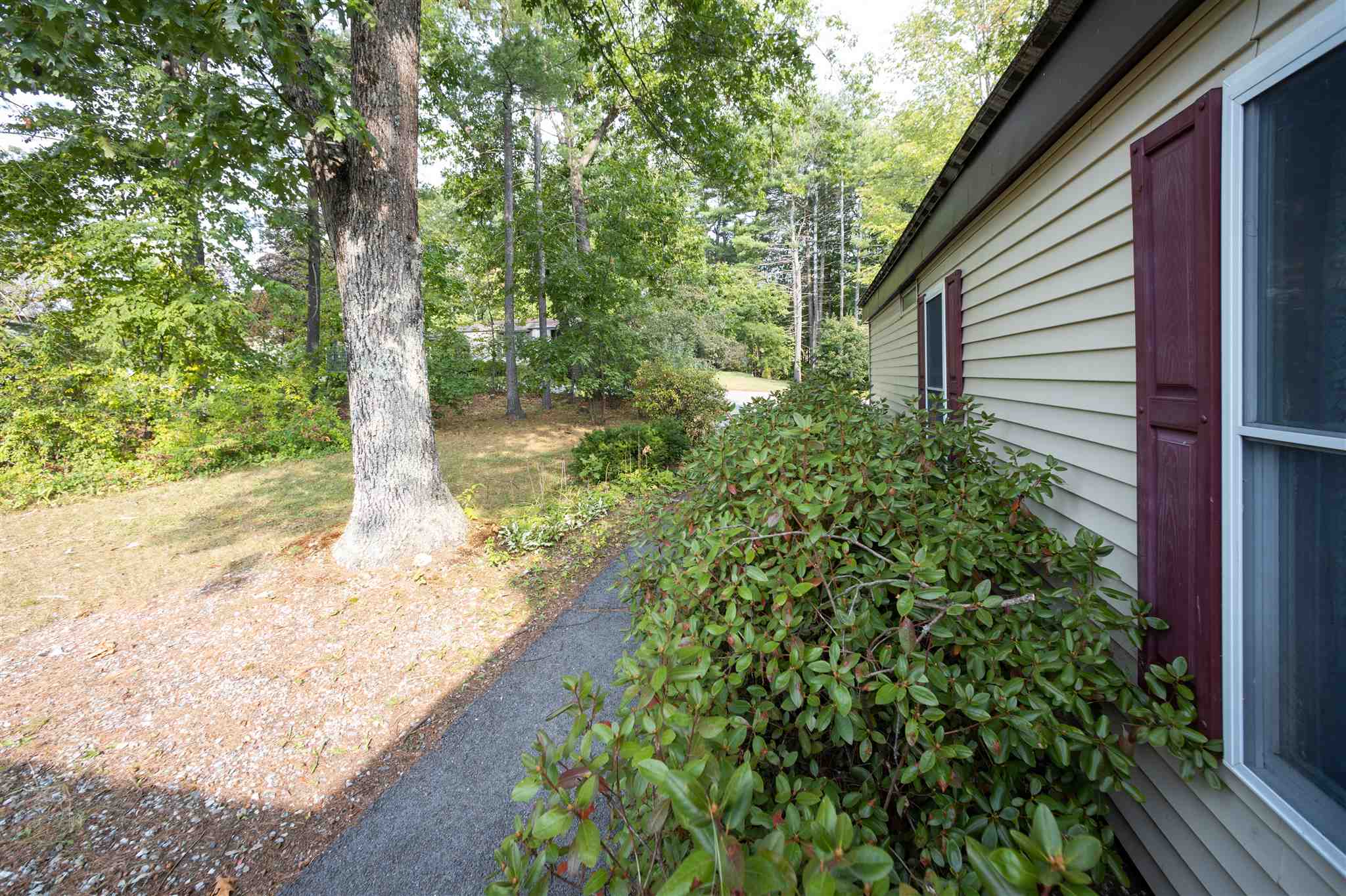 44 Rachael Circle Goffstown, NH 03045 - Photo 29 of 40 Gallery Image 29