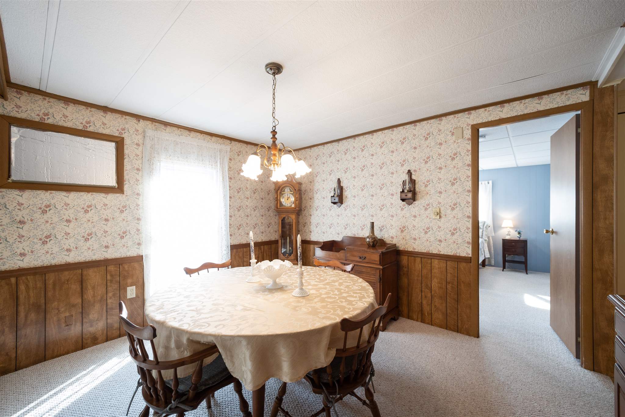44 Rachael Circle Goffstown, NH 03045 - Photo 7 of 40 Gallery Image 7