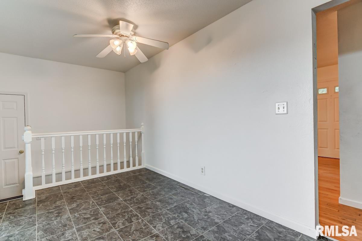 31 Buckingham Road Chatham, IL 62629 - Photo 7 of 30 Gallery Image 7