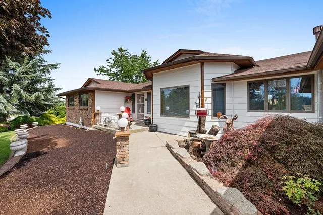 $1,195,000 | 4821 South Conklin Road, Greenacres, WA 99016