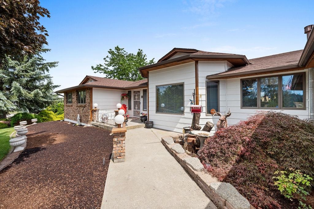 4821 South Conklin Road Greenacres, WA 99016 - Photo 3 of 50