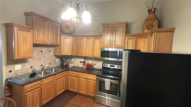 $1,350 | 736 South Salcedo Street, New Orleans, LA 70119