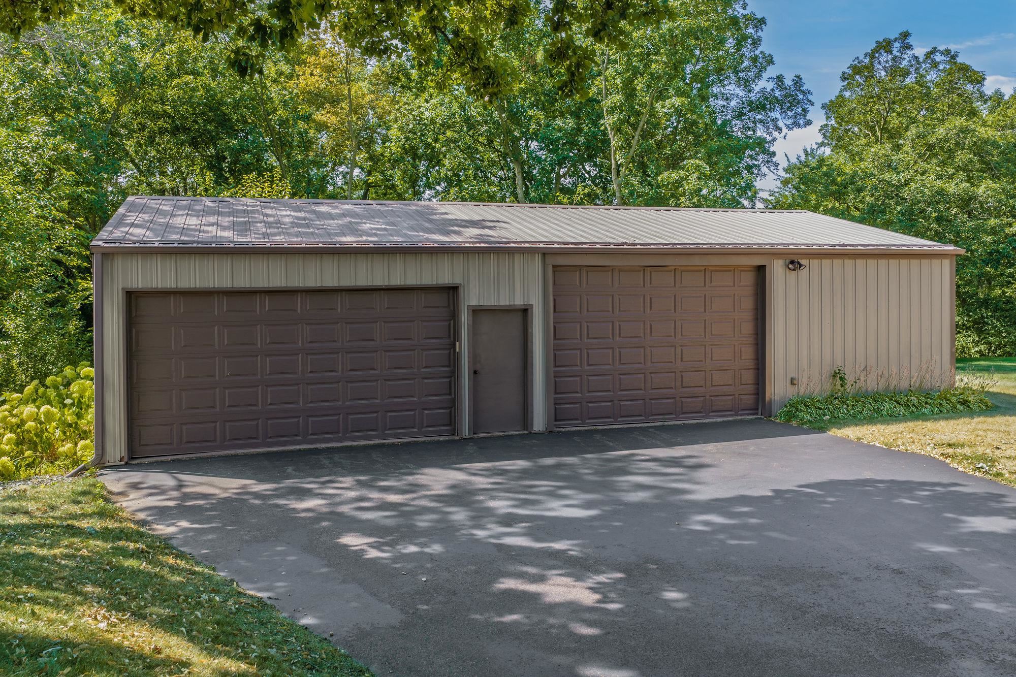 7475 Privett Road Sauk City, WI 53583 - Photo 5 of 59