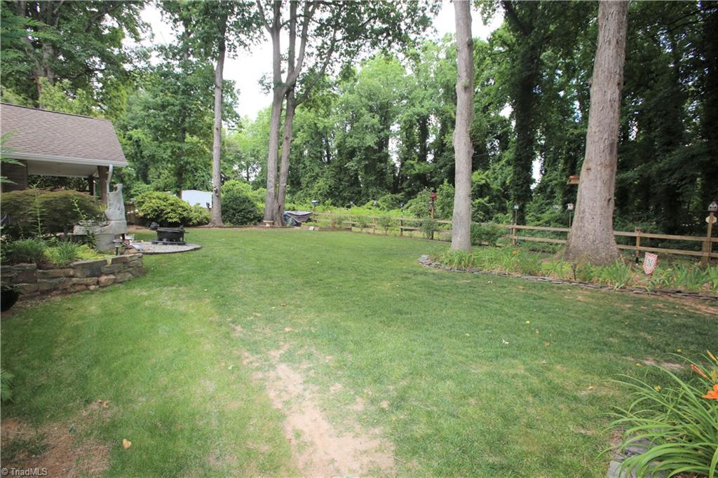 3502 Normandy Road Greensboro, NC 27408 - Photo 30 of 31 Gallery Image 30