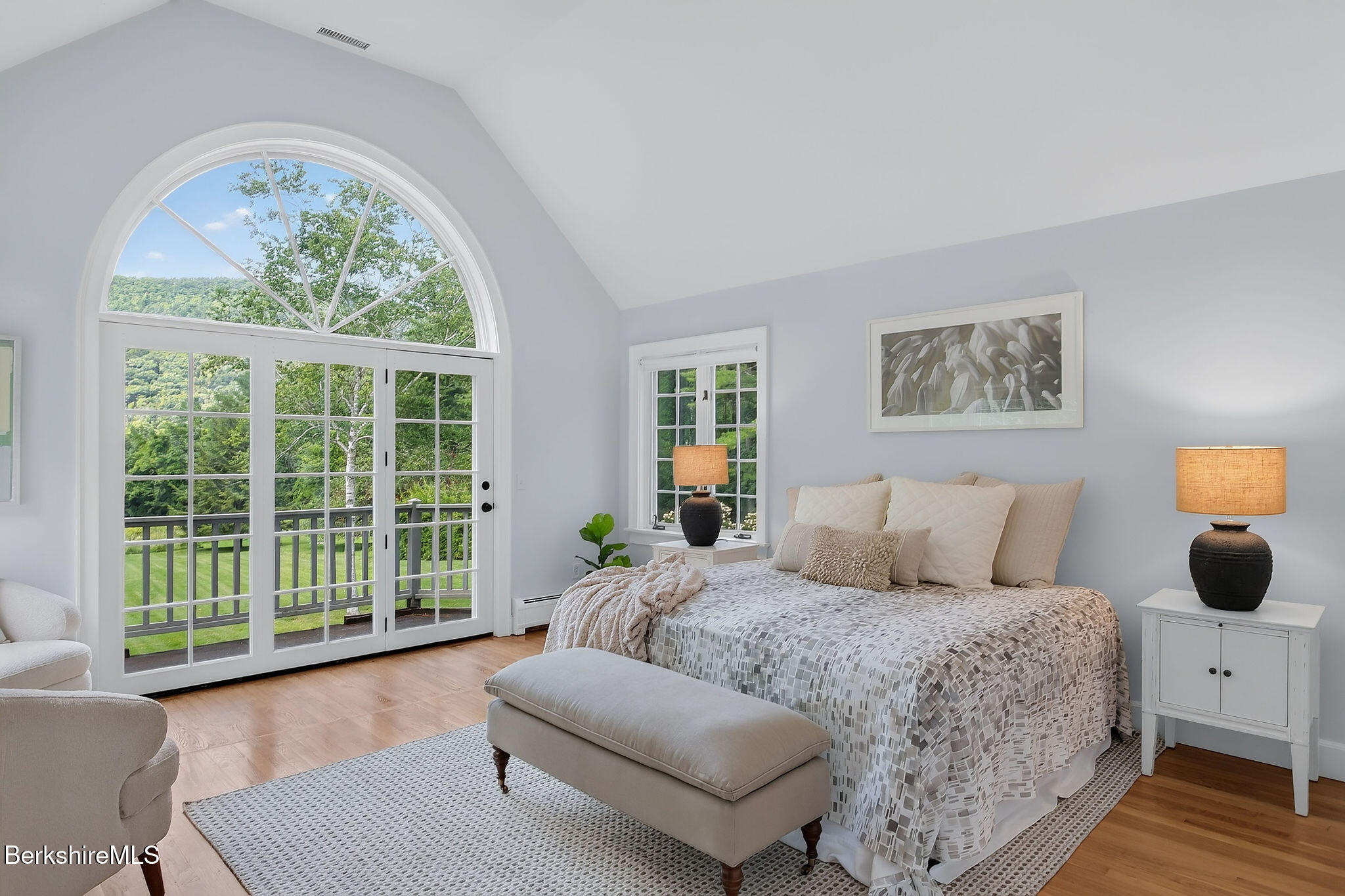 14 Old Tree Farm Road Stockbridge, MA 01266 - Photo 28 of 60 0058-primary en-suitebedroom-one