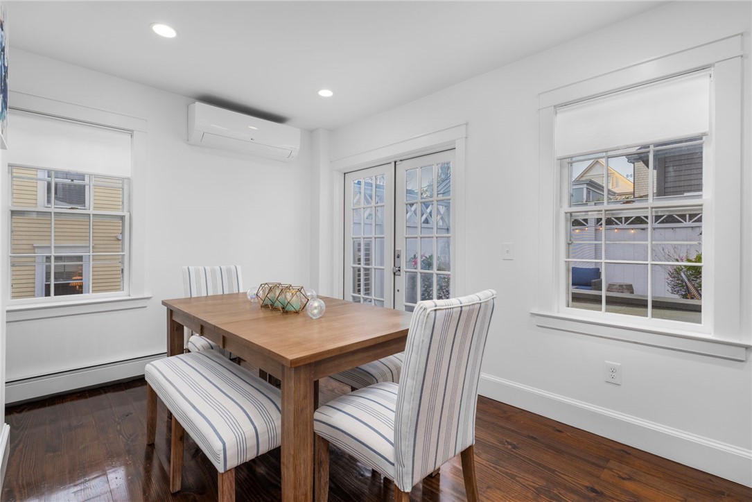 28 John Street Newport, RI 02840 - Photo 11 of 48