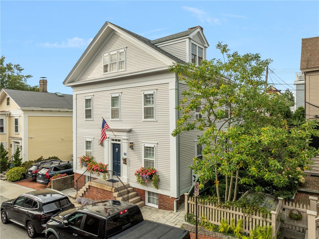 28 John Street Newport, RI 02840 - Photo 47 of 48