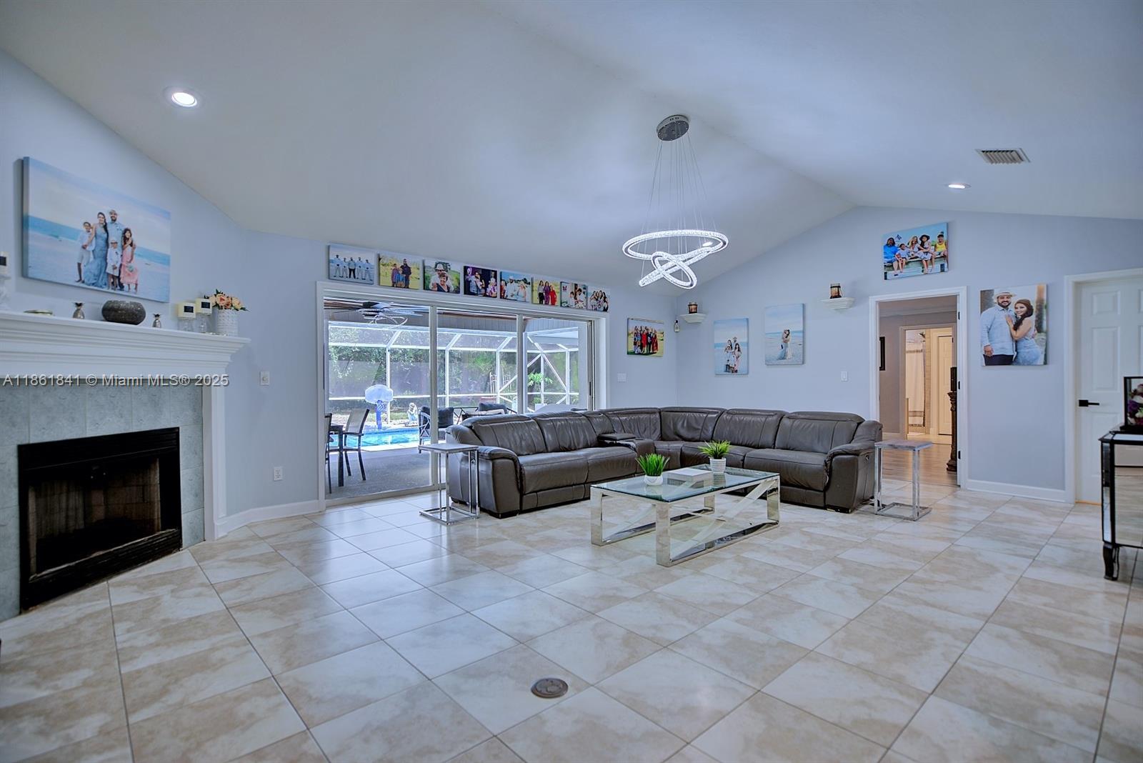 2612 Cheyenne Road Sebring, FL 33875 - Photo 8 of 48 Gallery Image 8
