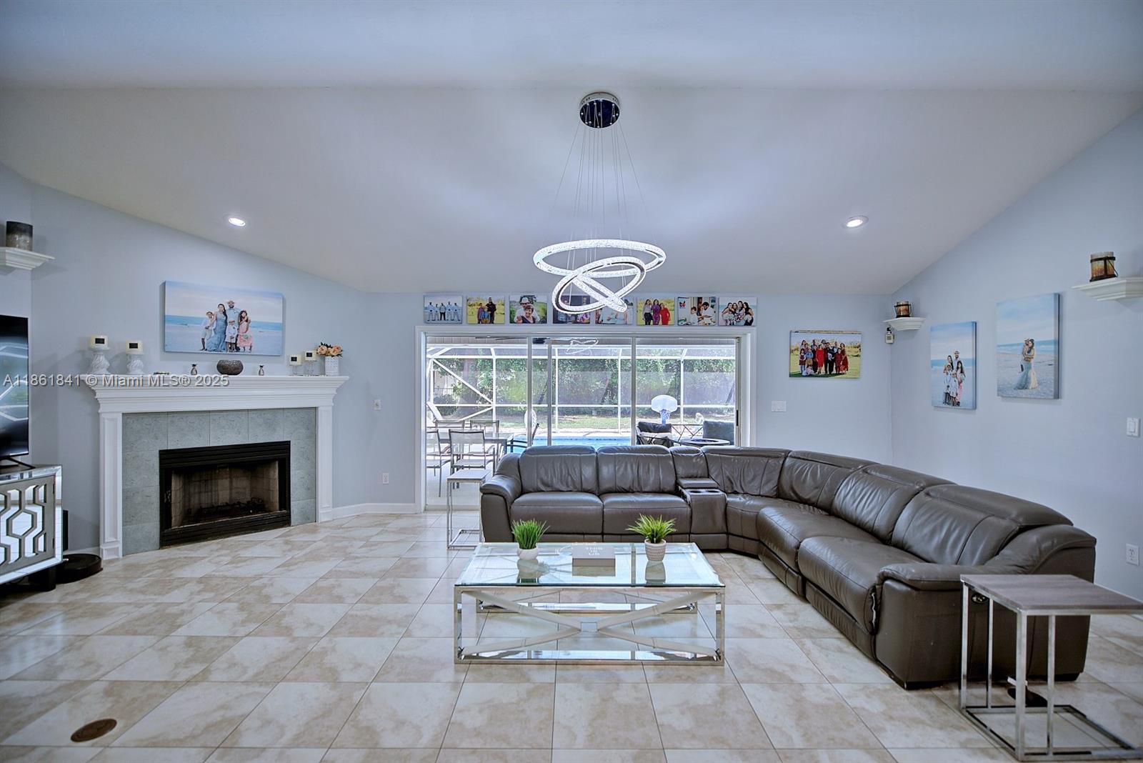 2612 Cheyenne Road Sebring, FL 33875 - Photo 10 of 48 Gallery Image 10