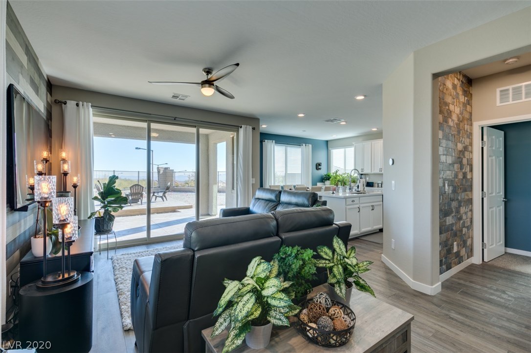 764 Rogue Wave Street Las Vegas, NV 89138 - Photo 5 of 46