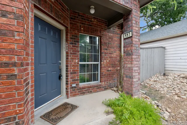 $1,800 | 117 Chapel Hill Circle, Unit 117, San Antonio, TX 78240