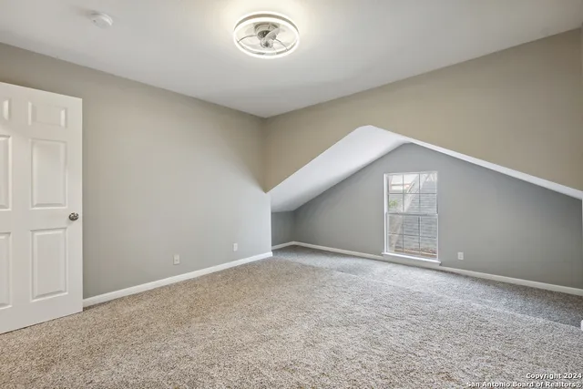 $1,800 | 117 Chapel Hill Circle, Unit 117, San Antonio, TX 78240