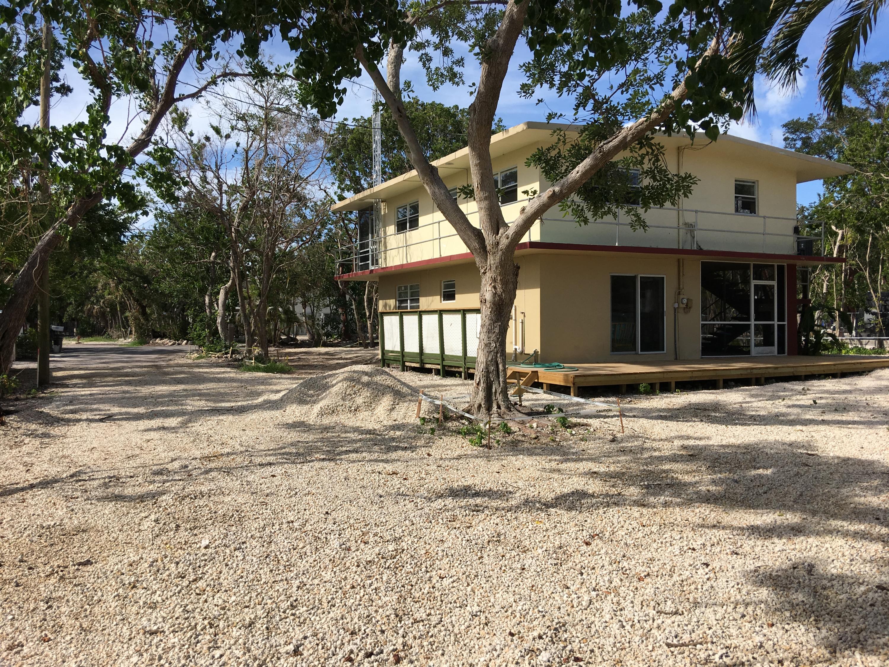 225 Coral Road Islamorada, FL 33036 - Photo 5 of 17 IMG_1484