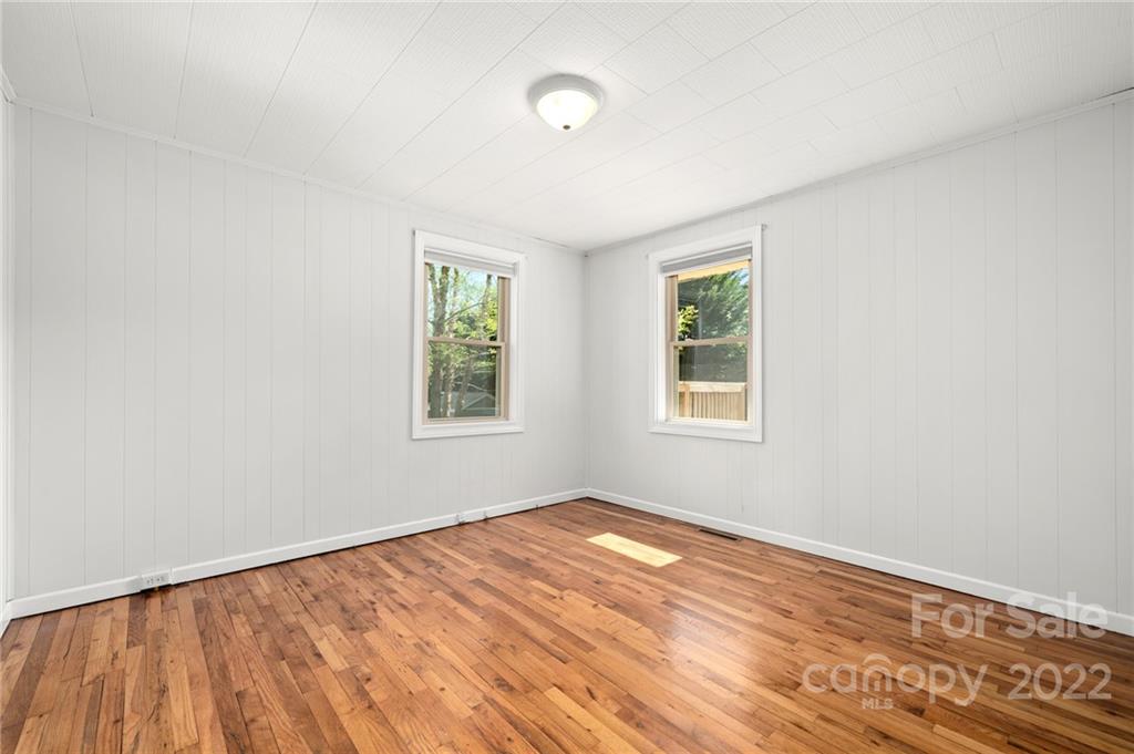 123 Gallimore Road Brevard, NC 28712 - Photo 33 of 39 Gallery Image 33