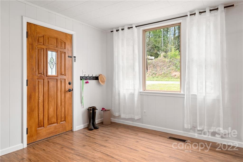 123 Gallimore Road Brevard, NC 28712 - Photo 10 of 39 Gallery Image 10